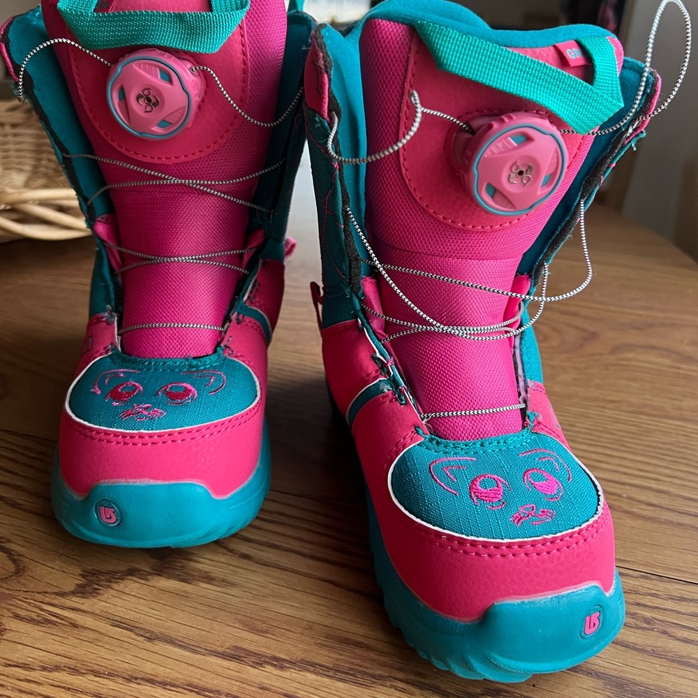 NWOT Grom Boa Snowboard Boot Kids 12c
